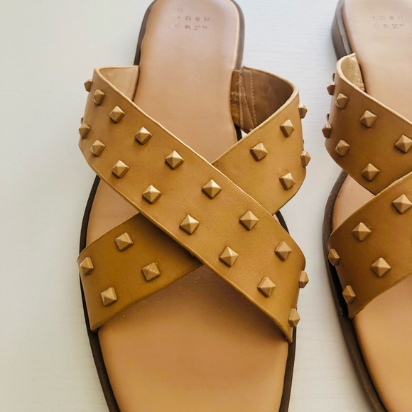 Target Sandals - Picture 2 of 4